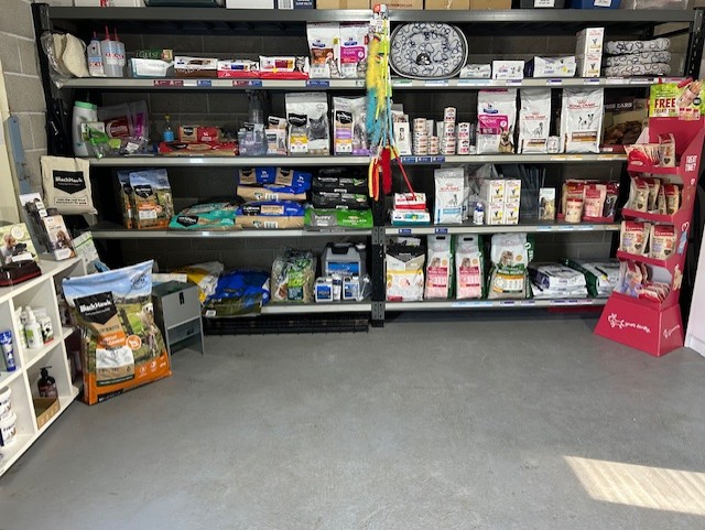 The pet retail section at Vetlife Diamond Harbour